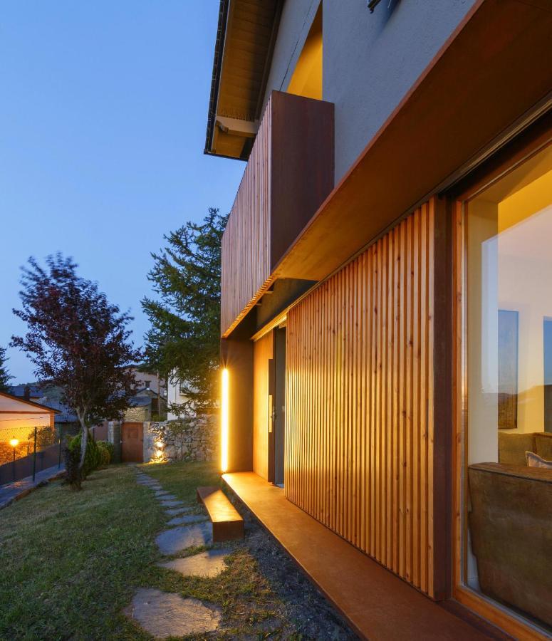 Fantastica Casa De Diseno En Alp Villa Kültér fotó