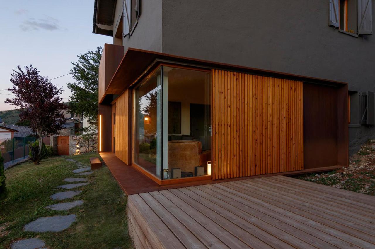 Fantastica Casa De Diseno En Alp Villa Kültér fotó